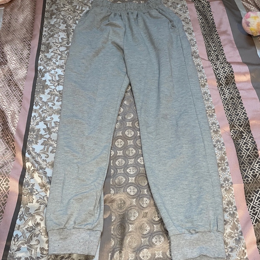 Grey sweats